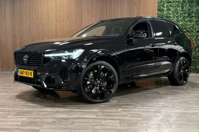 Volvo XC60 (2024) thumbnail 1