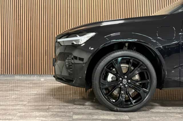 Volvo XC60 (2024) thumbnail 6