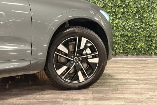 Volvo XC60 (2025) thumbnail 4