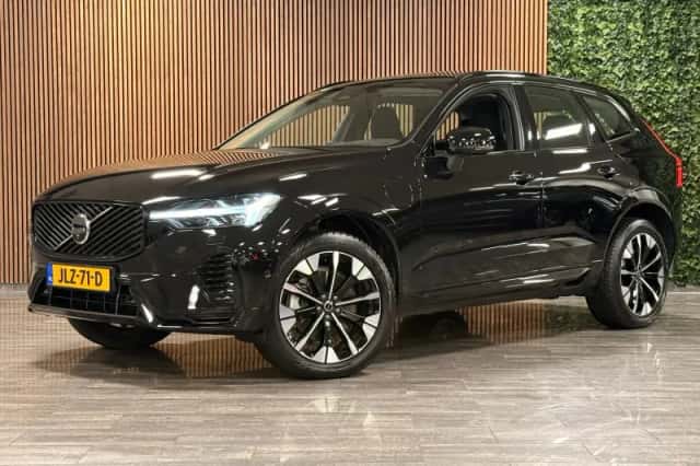 Volvo XC60 (2025) thumbnail 1