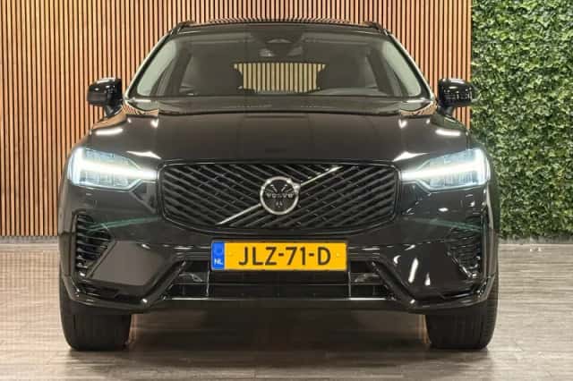 Volvo XC60 (2025) thumbnail 2