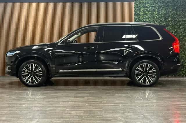 Volvo XC90 (2022) thumbnail 5