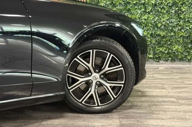Volvo V60 (2022) thumbnail 4