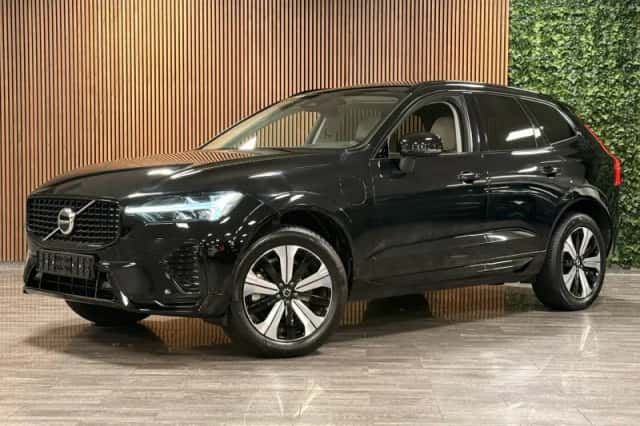 Volvo XC60 (2022) thumbnail 1