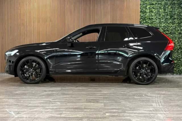 Volvo XC60 (2024) thumbnail 4