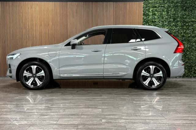 Volvo XC60 (2025) thumbnail 5