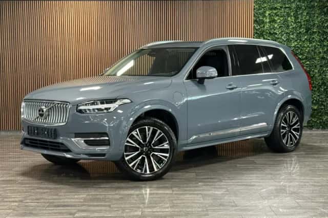Volvo XC90 (2022) thumbnail 1
