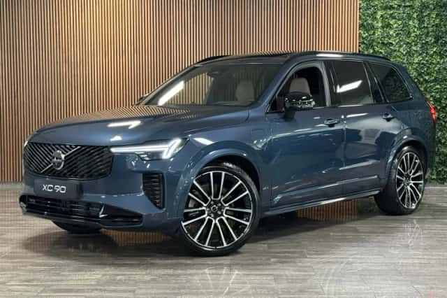 Volvo XC90 (2026) thumbnail 1