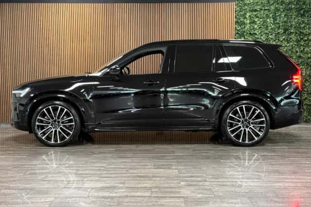 Volvo XC90 (2026) thumbnail 4