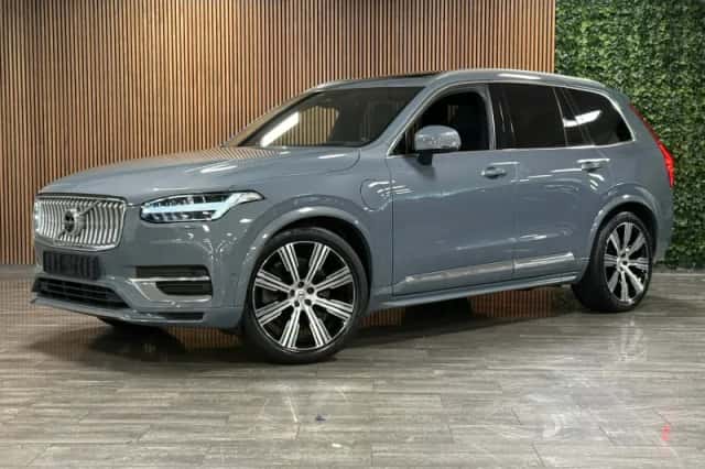 Volvo XC90 (2023) thumbnail 1