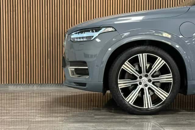Volvo XC90 (2023) thumbnail 6