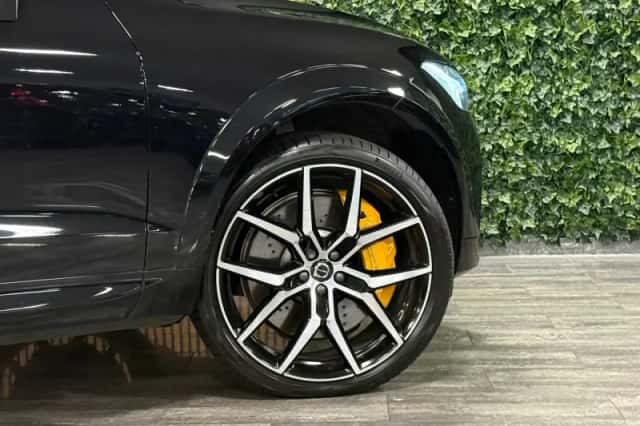 Volvo XC60 (2022) thumbnail 4
