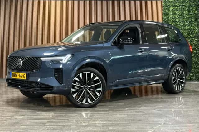 Volvo XC90 (2025) thumbnail 1