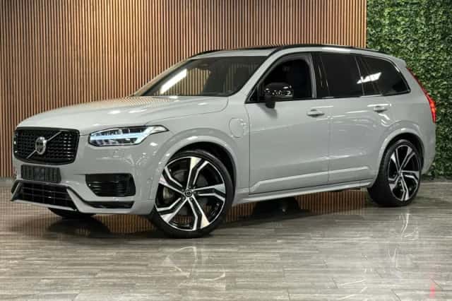 Volvo XC90 (2025) thumbnail 1