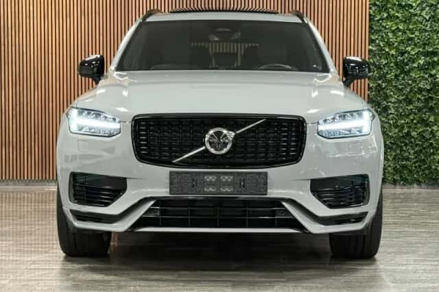 Volvo XC90 (2025) thumbnail 2