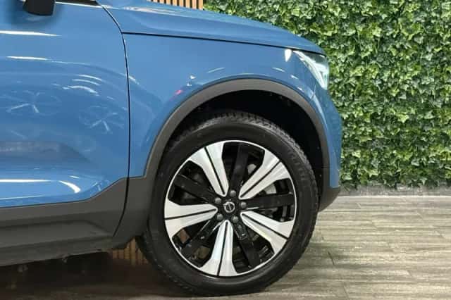 Volvo XC40 (2022) thumbnail 4