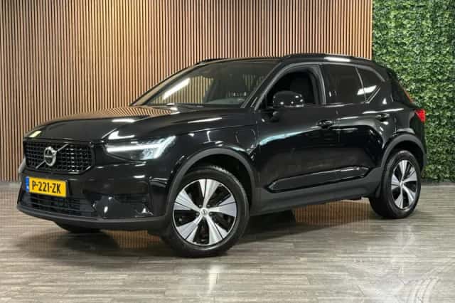 Volvo XC40 (2022) thumbnail 1