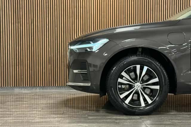 Volvo XC60 (2023) thumbnail 6