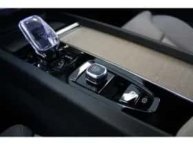 Volvo XC60 (2025) thumbnail 27