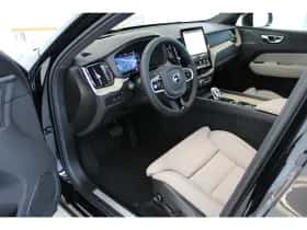 Volvo XC60 (2025) thumbnail 4