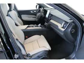 Volvo XC60 (2025) thumbnail 6