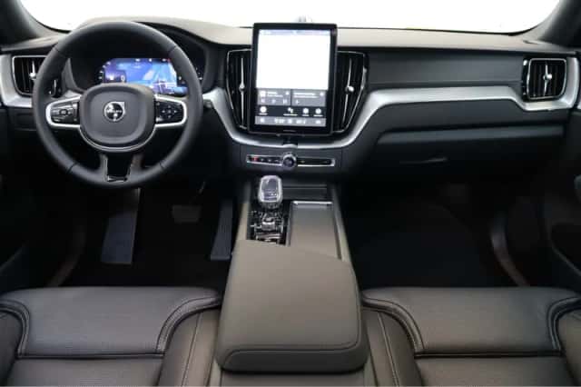 Volvo XC60 (2026) thumbnail 5
