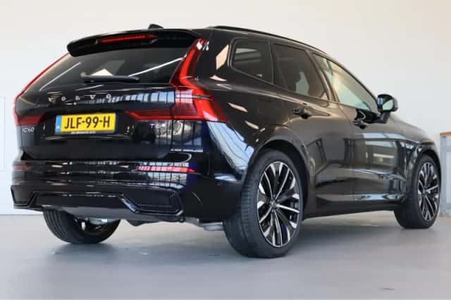 Volvo XC60 (2026) thumbnail 3