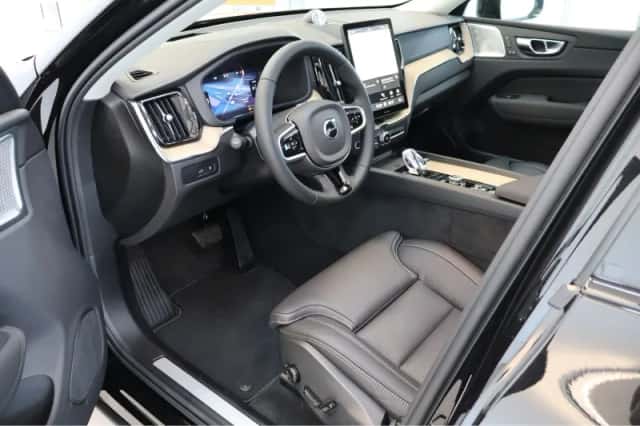 Volvo XC60 (2026) thumbnail 4
