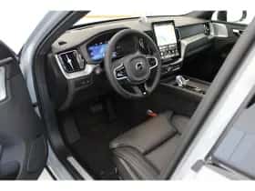 Volvo XC60 (2026) thumbnail 4