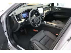 Volvo XC60 (2025) thumbnail 4