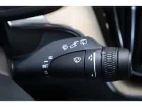Volvo XC60 (2025) thumbnail 45