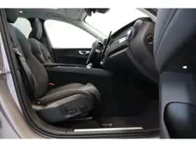 Volvo XC60 (2025) thumbnail 47