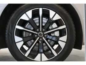Volvo XC60 (2025) thumbnail 7