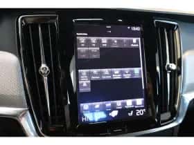Volvo V90 (2018) thumbnail 32