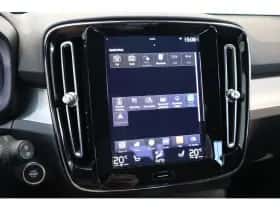 Volvo XC40 (2023) thumbnail 39