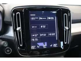 Volvo XC40 (2023) thumbnail 43