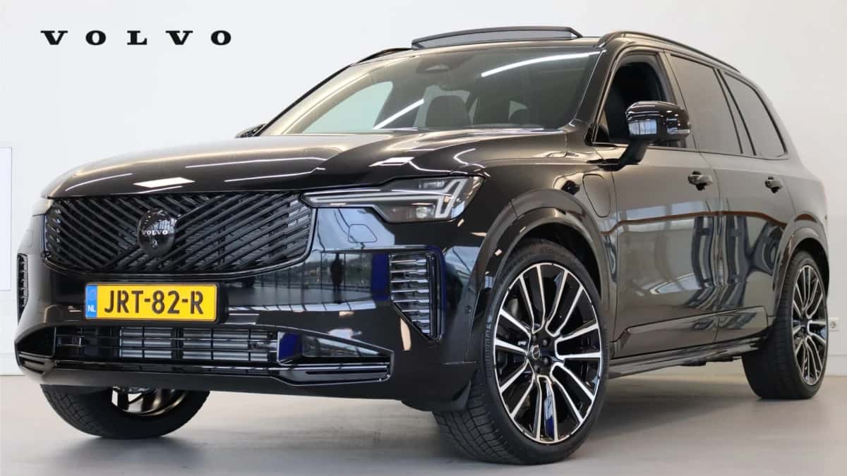 Volvo XC90 (2026) — foto 1