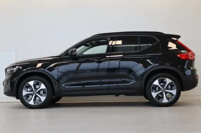 Volvo XC40 (2026) thumbnail 2