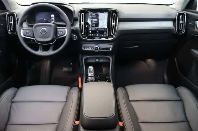 Volvo XC40 (2026) thumbnail 5