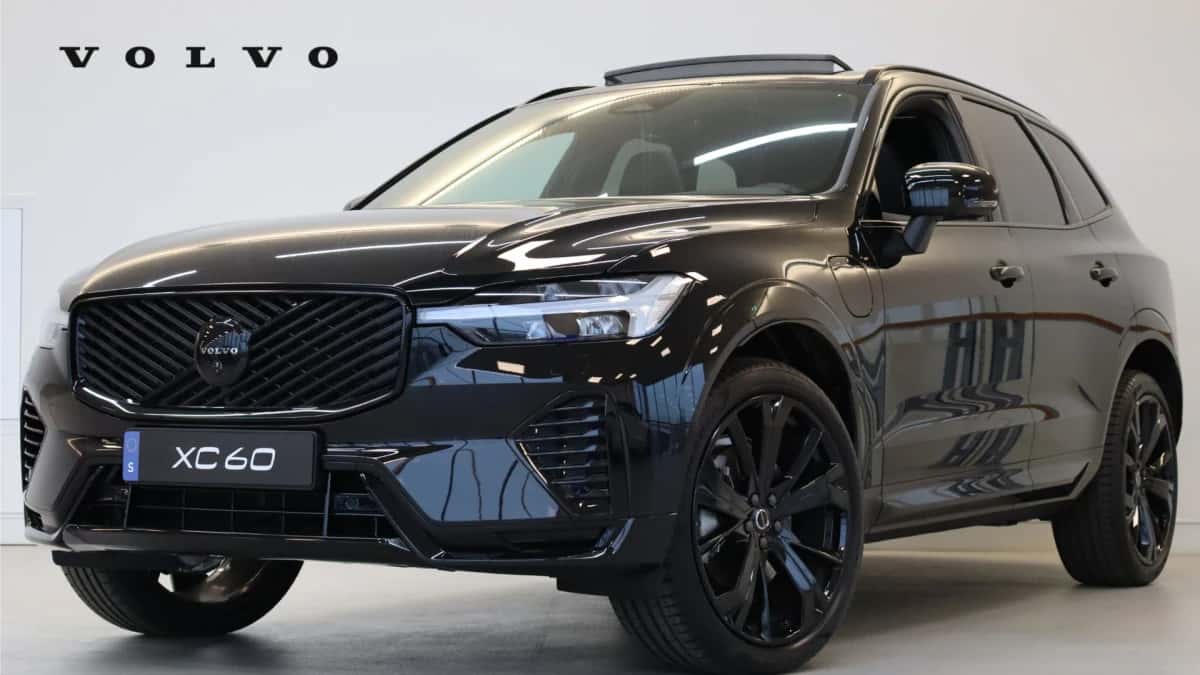 Volvo XC60 (2026) — foto 1
