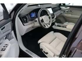 Volvo XC90 (2025) thumbnail 4
