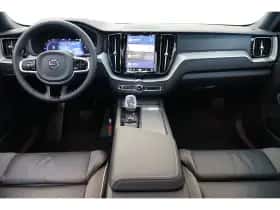 Volvo XC60 (2025) thumbnail 5