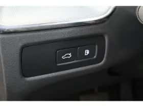 Volvo XC60 (2025) thumbnail 44
