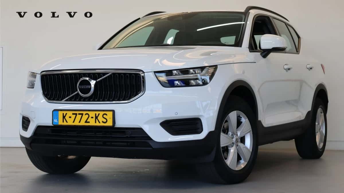 Volvo XC40 (2021) — foto 1