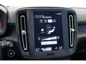Volvo XC40 (2021) thumbnail 21
