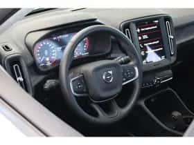 Volvo XC40 (2021) thumbnail 38