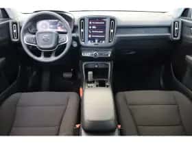 Volvo XC40 (2021) thumbnail 5