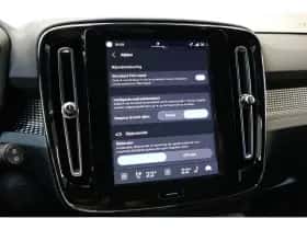 Volvo EX40 (2025) thumbnail 24