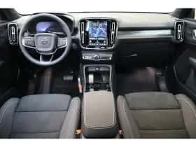Volvo EX40 (2025) thumbnail 5