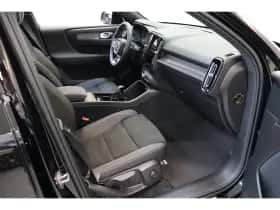 Volvo EX40 (2025) thumbnail 6